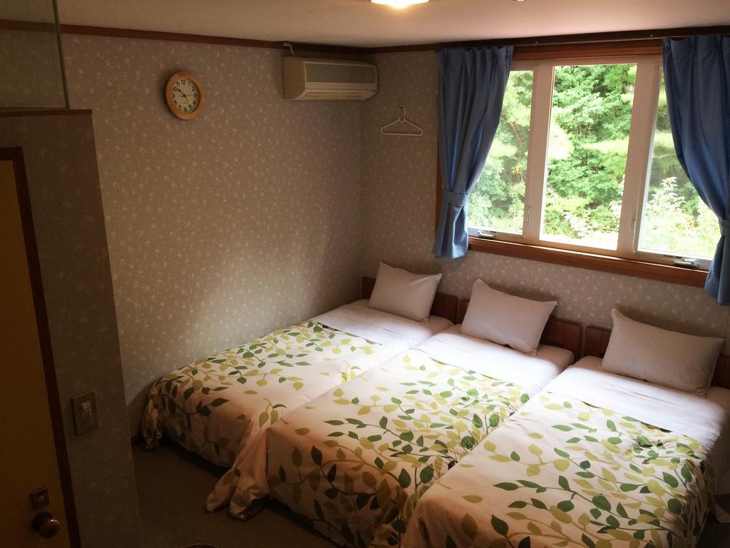 富士河口湖 蜡笔家庭旅馆酒店 外观 照片
