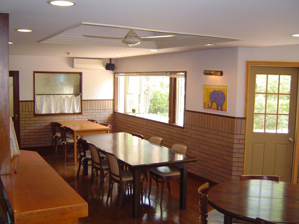 富士河口湖 蜡笔家庭旅馆酒店 外观 照片